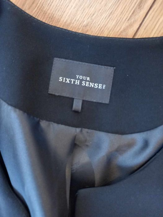 Bardzo elegancki żakiecik w rozm 38 -M, nowy, bez metki