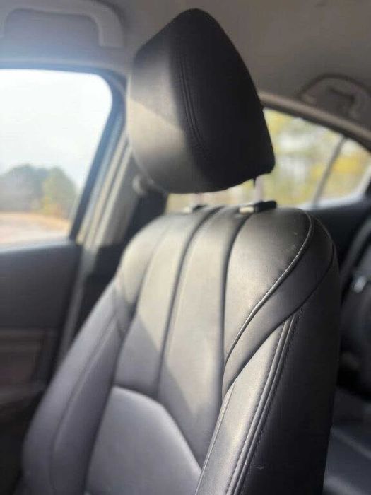 Mazda 3 Touring      2018