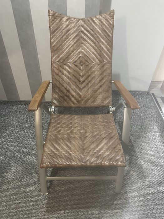 Fotel ogrodowy solidny