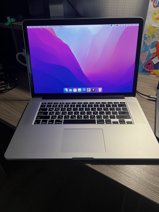MacBook Pro 15", Mid 2015, 16/256 Gb, Retina 2880x1800 Core i7