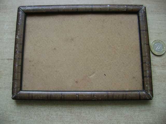 Starocie z PRL Fotografia Ramka przedwojenna na stare zdjęcie 18x12 cm