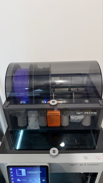 Bambu Lab X1 Carbon AMS