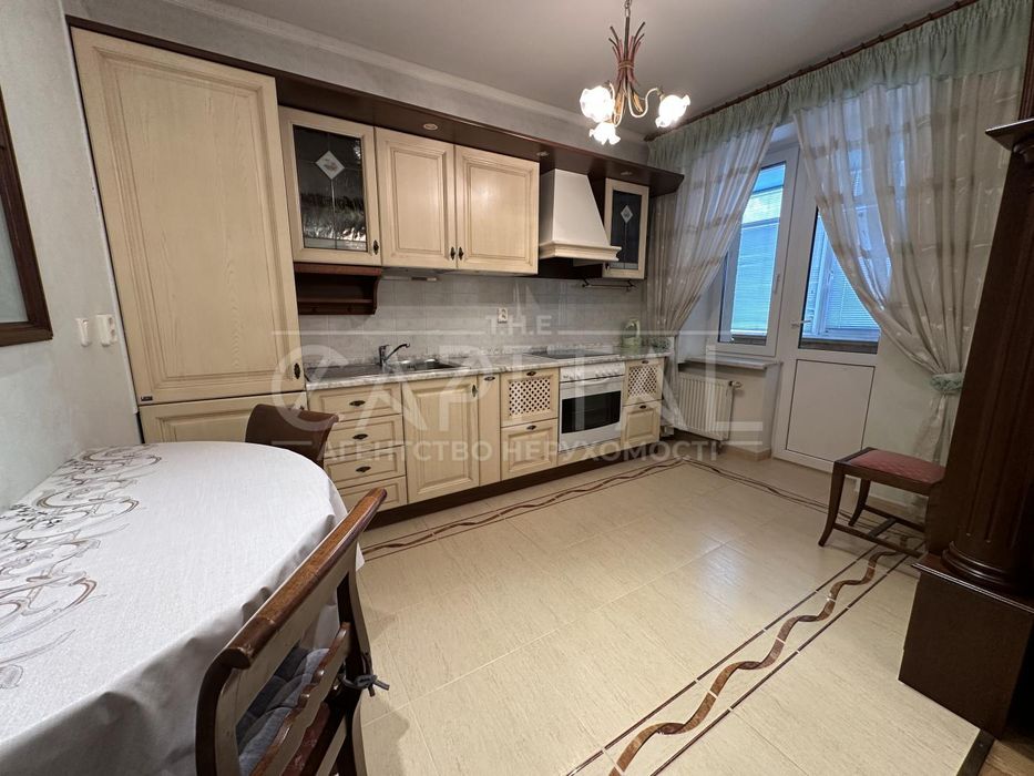 Аренда  квартиры, бул. Леси Украинки, Печерск