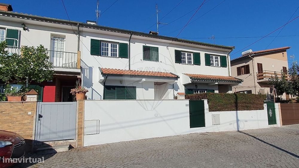 Moradia T3 para venda — Santa Maria Maior, Vila Real