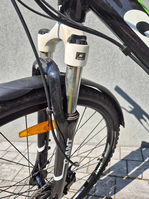 Giant Roam 2 – rama S, koła 28″, napęd Shimano 3×9