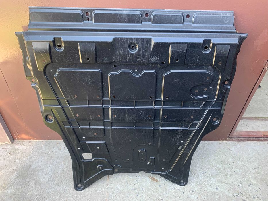 оригінальний захист двигуна ніссан х-треіл,т-31