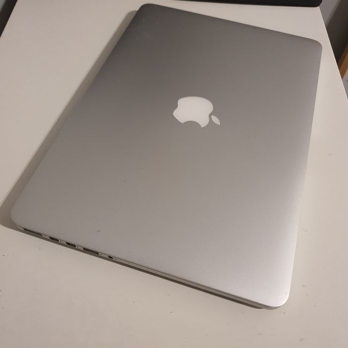 MacBook Pro A 1502 EMC 2835