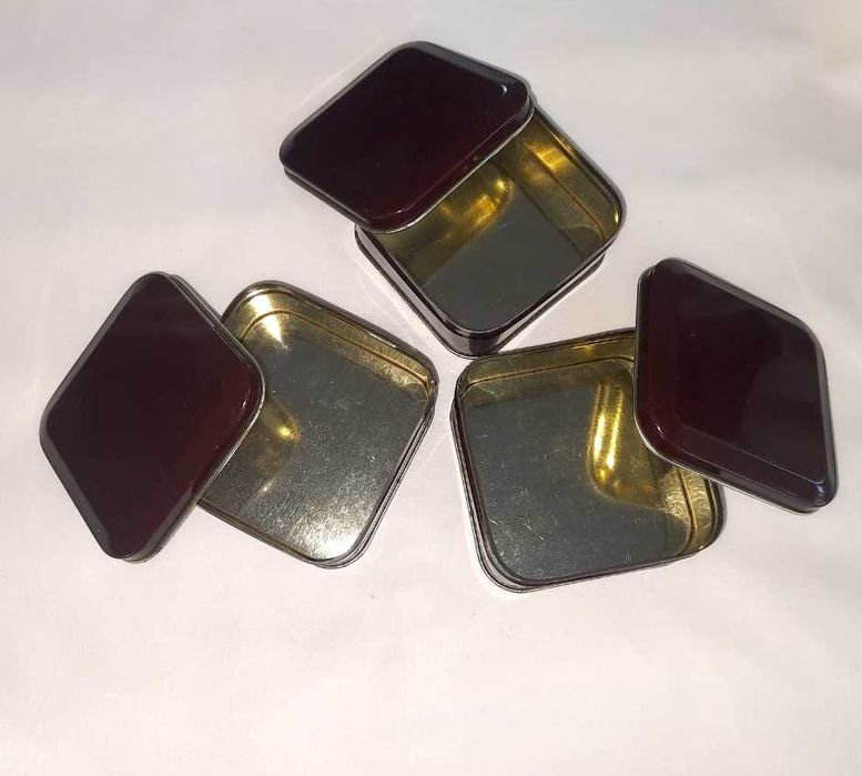 Набор 3 жестяные емкости для чая или приправ, размер 7,5х7,5 х3,5 см