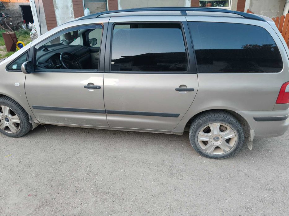 Ford Galaxy 1.9