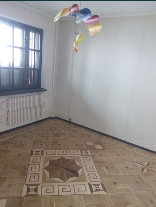 Паркетные работы циклёвка шлифовка паркет доска крашенная.