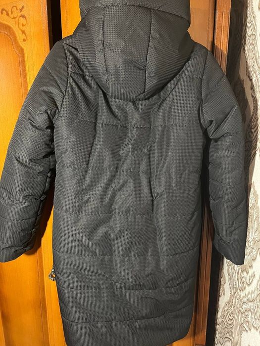 Продам зимову куртку