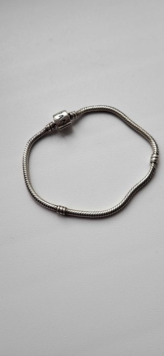 Поверну срібний браслет