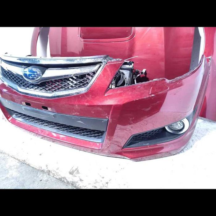 2013 Subaru Legacy комлект переда морда бампер фара капот в сборе