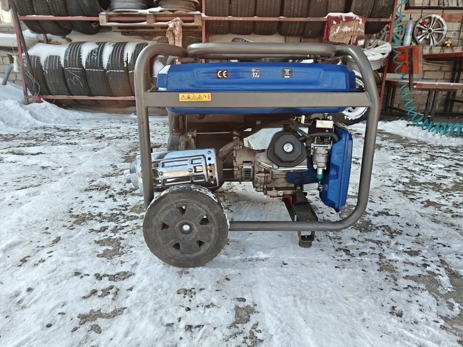 Генератор форд бензин.