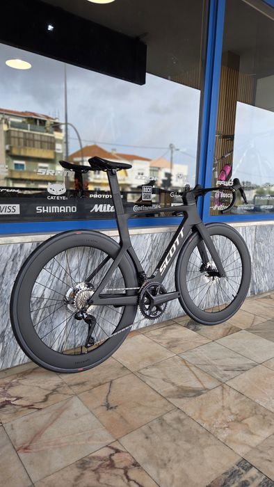 Scott Foil RC 10 Black TAM S