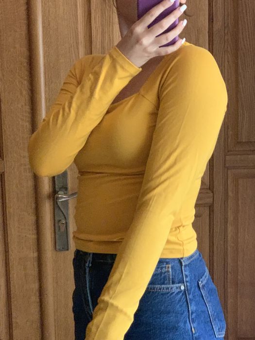 Жіноча кофта