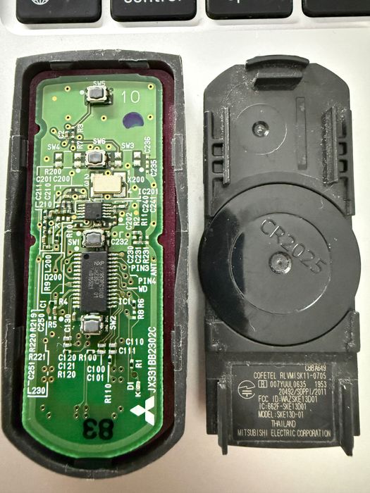 Смарт-ключ Mazda/4 кнопки/SKE13D-01/чіп ID49/315 MHz (CША