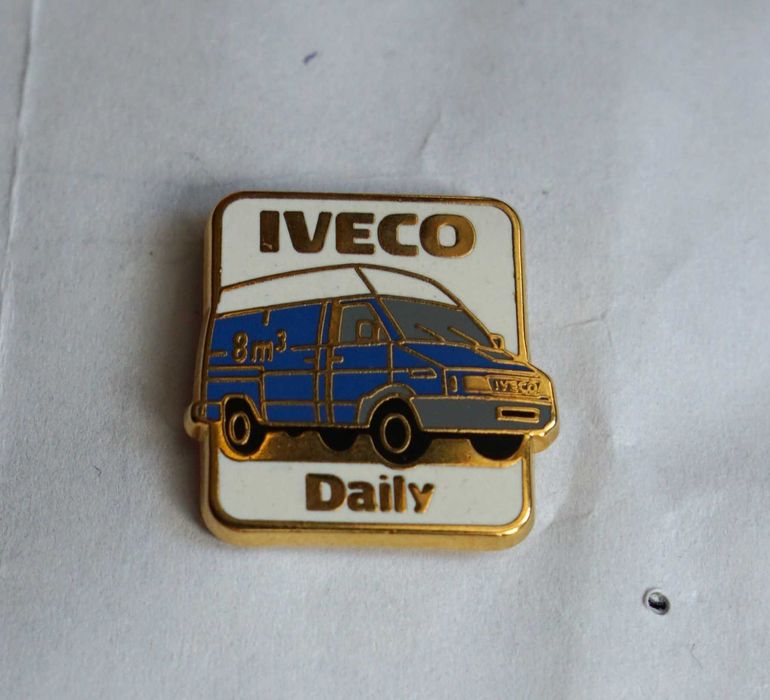 komplet przypinek IVECO