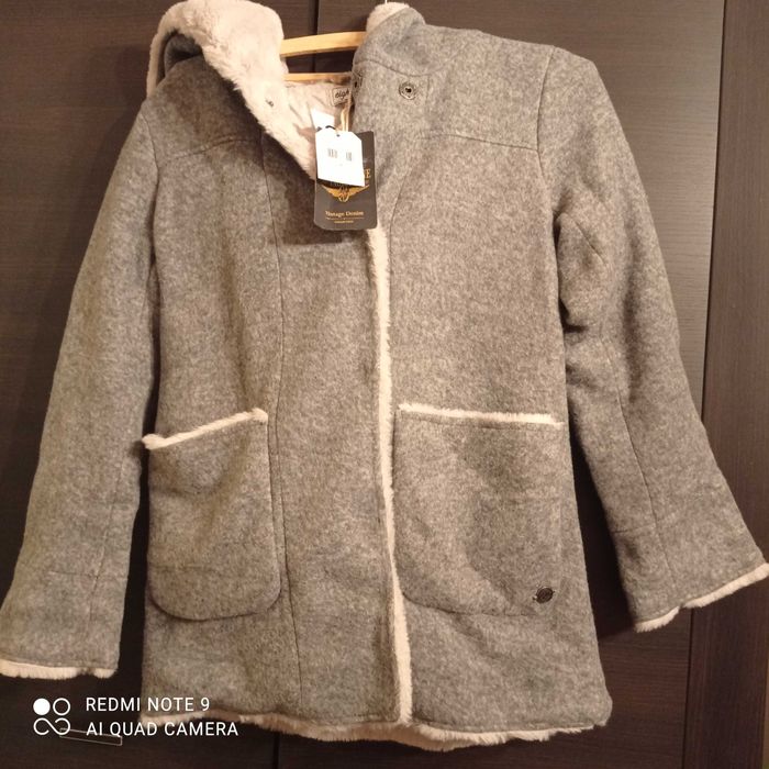 Nowy płaszcz damski r.S