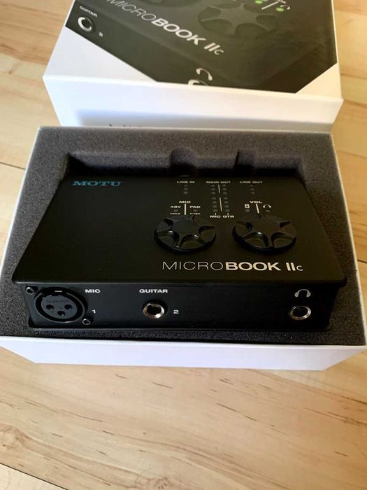 Аудіоінтерфейс AVID Apogee Duet Focusrite Forte Motu Microbook
