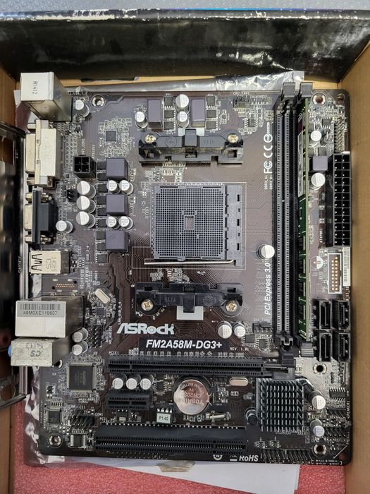 Материнская плата ASRock FM2
