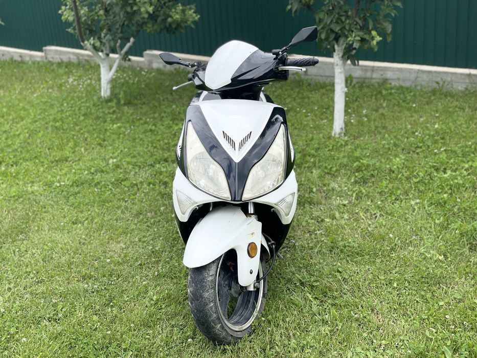 Продам мопед (скутер) sparta evolution 150cc