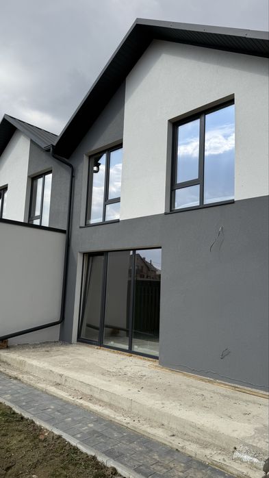 Дуплекс Паркан, Бруківка БОРАТИН Набережна