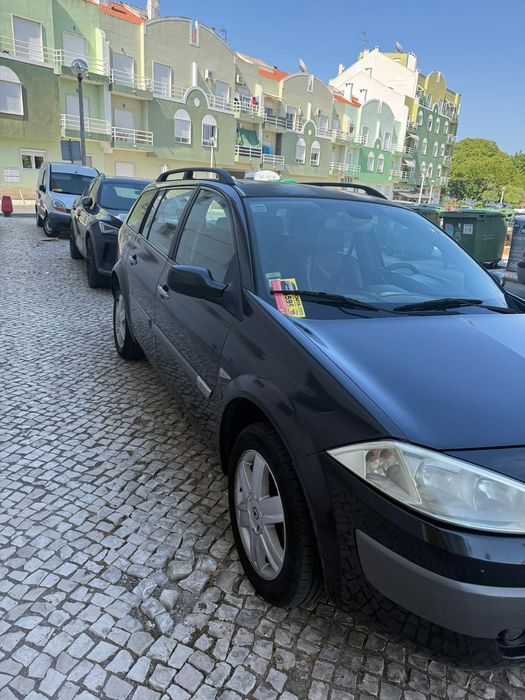 Carro grande de 4-5 portas