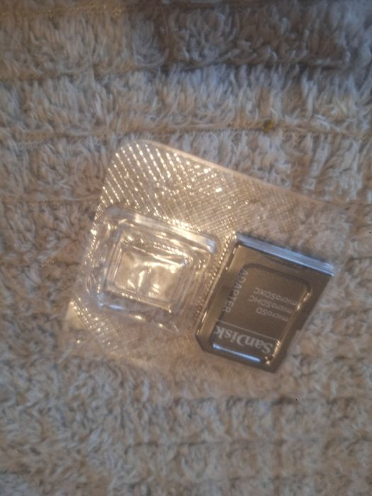 Adapter Sandisk micro sd,sdhc,sdxc.