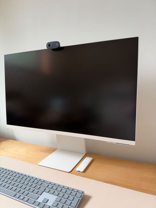 Vendo monitor/ Smart Tv Samsung M8