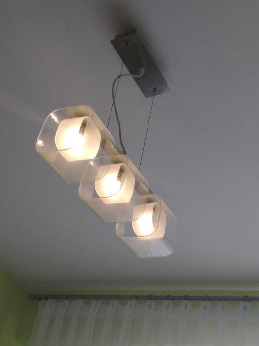 Lampa pokojowa wisząca