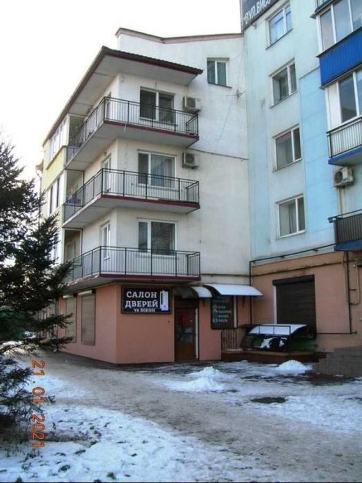 Продаж приміщення 85 м2 м.Івано-Франківськ вул.Коновальця, 146г 40000$ - Вид 2