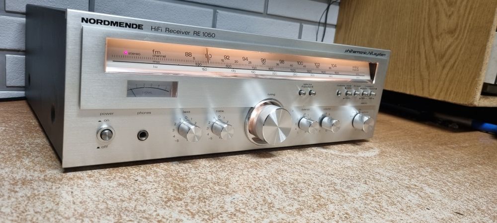 Amplituner hi-fi stereo Nordmende RE 1050 philharmonic