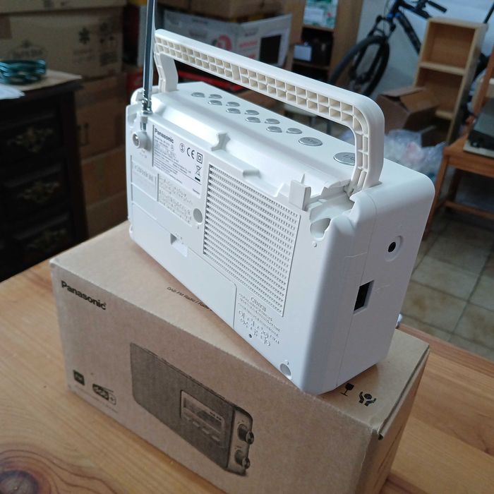 Rádio Panasonic RF D10