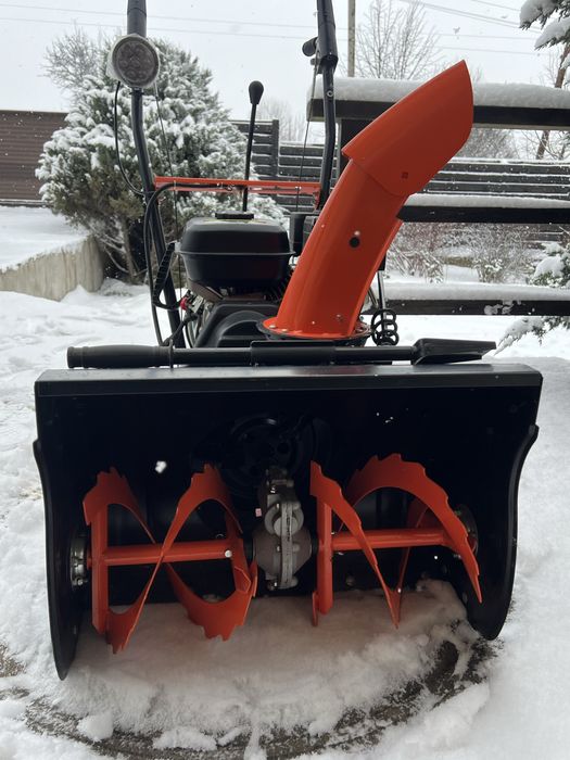 Снігоприбирач  SEQUOIA