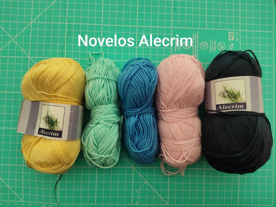 Diversos novelos Katia, Rosario4, Catania, Claire, Alecrim, Mondial BIo Soft