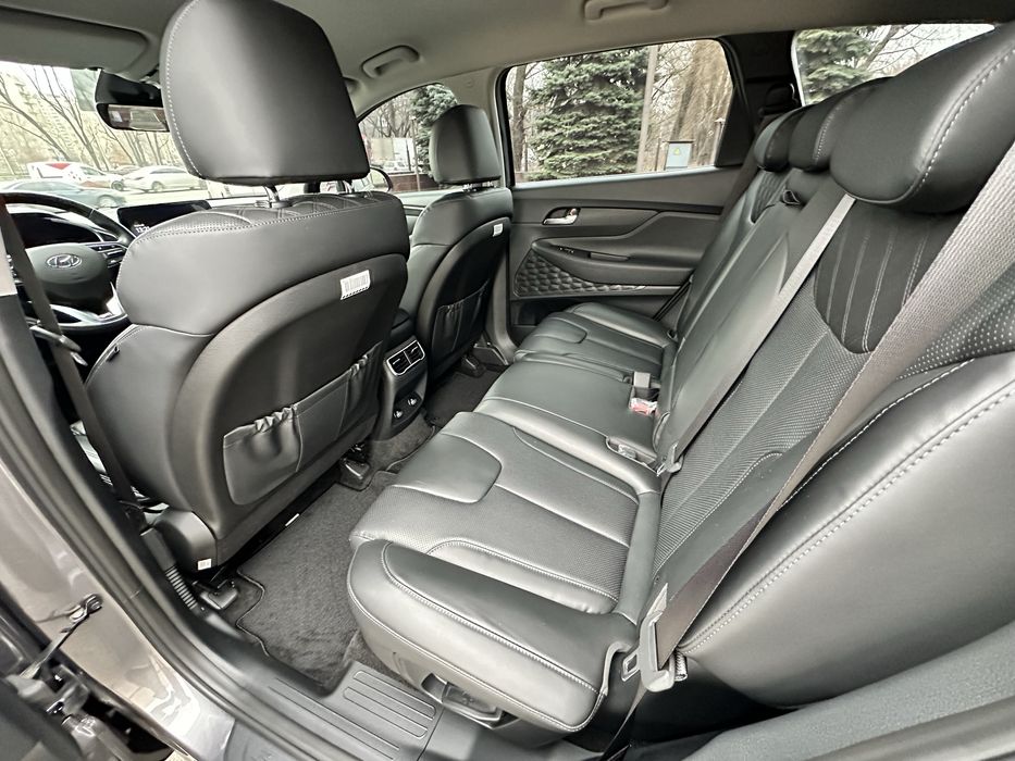 Hyundai santa fe 2021