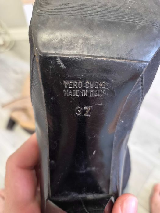 Продам Взяття чобітки !!Vero Cuoio