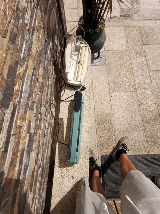 Máquina colar sacas