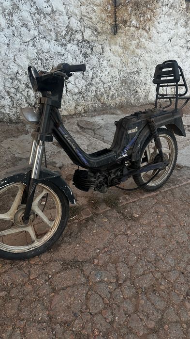 Derbi Variant sin documentos