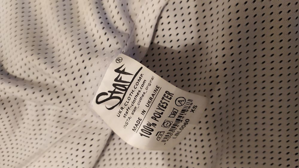 Стильная ветровка-куртка Staff