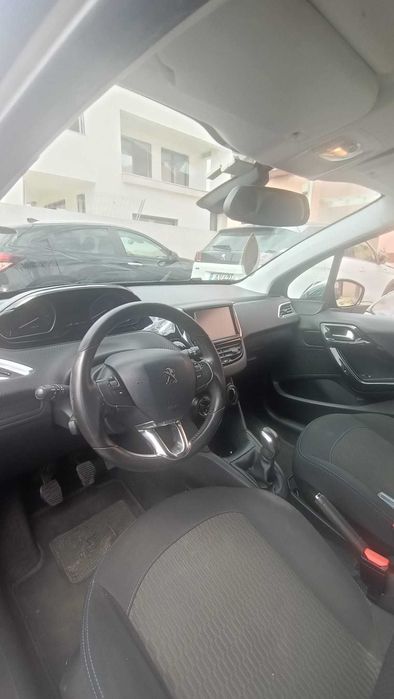 Peugeot 208 1.2 PureTech