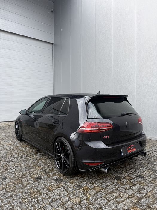 VW Golf Mk7 Gti  DSG Full black ( Trato de Crédito)