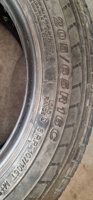 Pneu 205/65 R16C Reforçado