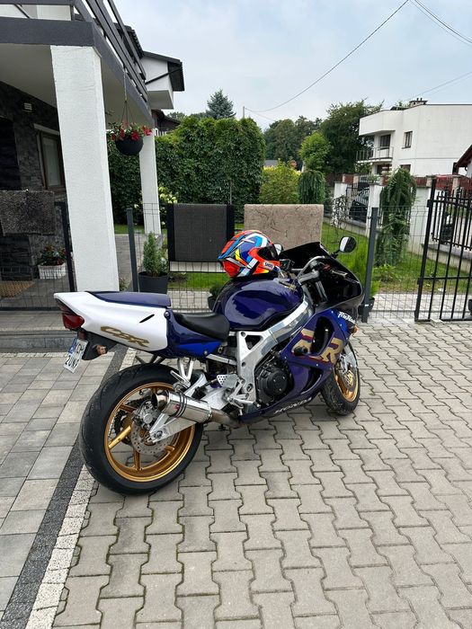 Honda CBR 900RR bdb stan doinwestowana  Zamiana