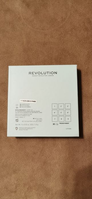 Paletka cieni Revolution Friend Joey