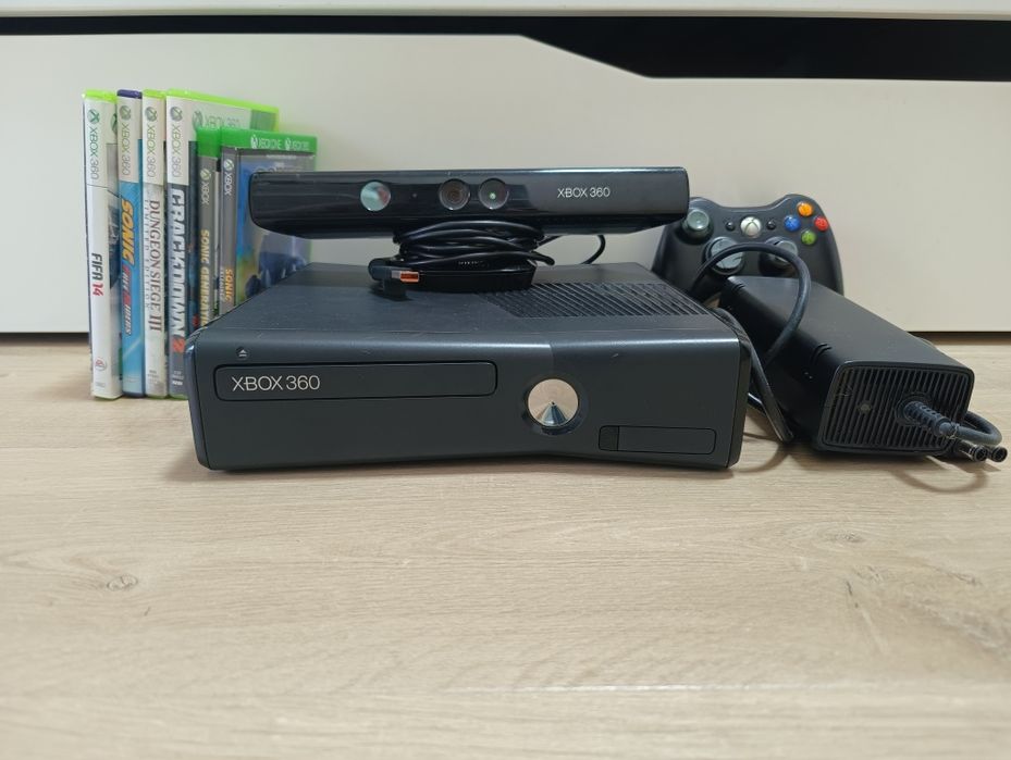 Sprzedam Xbox 360 slim
