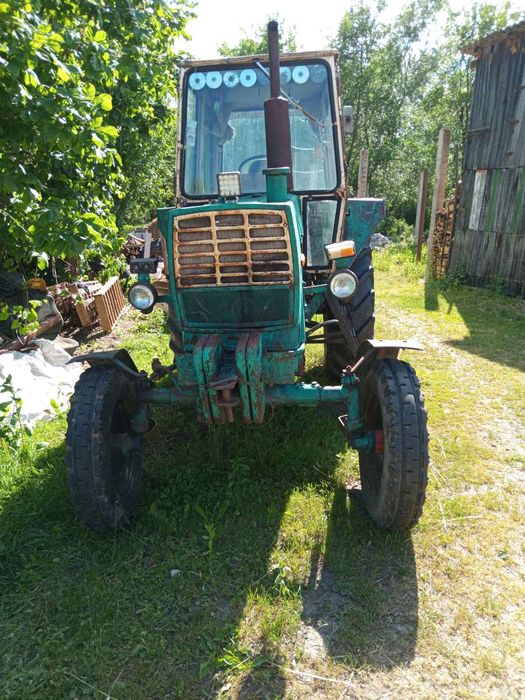 Продам ЮМЗ на ходу з документами