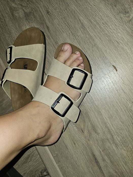 Sandálias Mumka creme