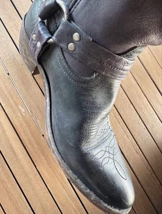 Cowboy Boots 37 - Catarina Martins